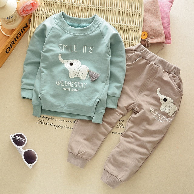 Boys And Girls Fashion Two Pieces Set