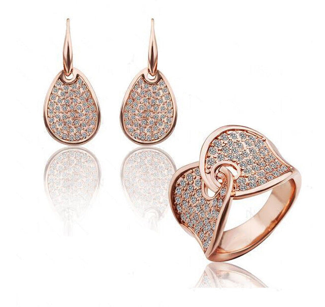 Crystal gold-color Noble Elegance Jewelry Necklace Earring ring Set