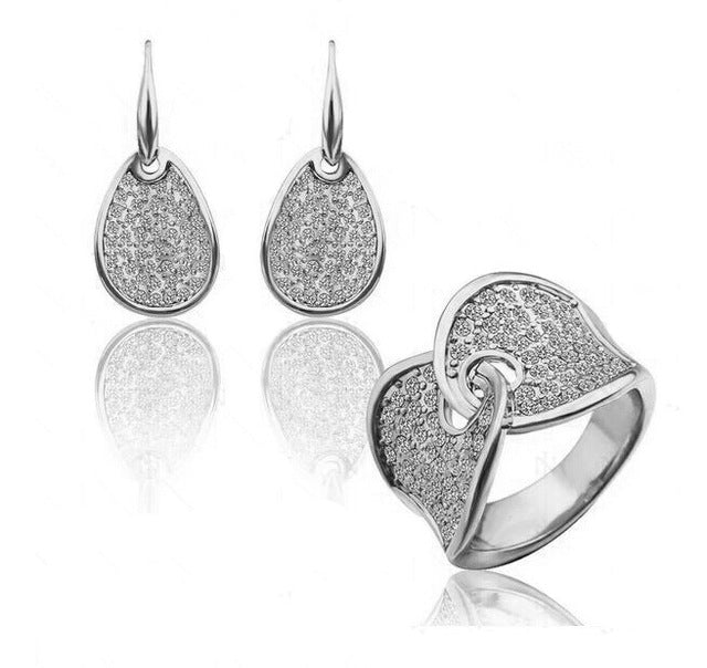 Crystal gold-color Noble Elegance Jewelry Necklace Earring ring Set