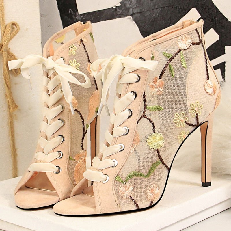 Women Designer 10.5cm Fetish High Heels Mesh Sandals Floral Lace Up Peep Toe Sandals