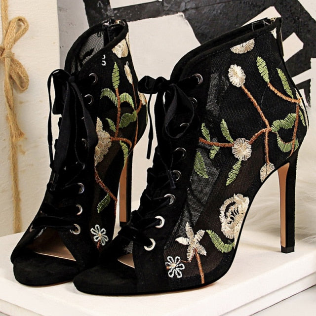 Women Designer 10.5cm Fetish High Heels Mesh Sandals Floral Lace Up Peep Toe Sandals