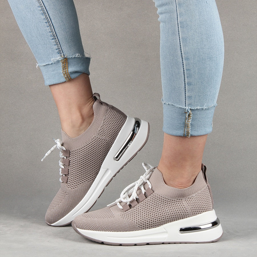 Women Sneakers Fashion Designers Fabrics Sock Shoes Comfortable Soft Good Quality