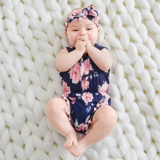 One Pieces Pretty Floral Pattern Bodysuit and Headband Set