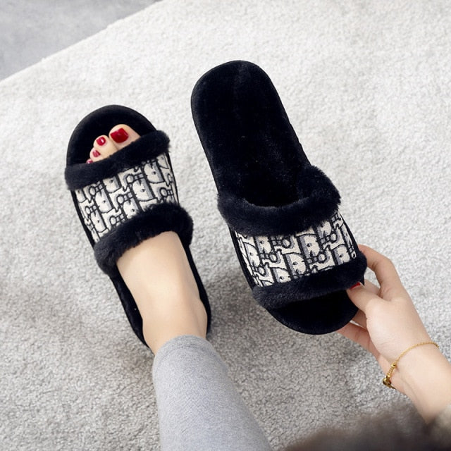 Winter Women House Slippers Faux Fur Fashion Warm Shoes