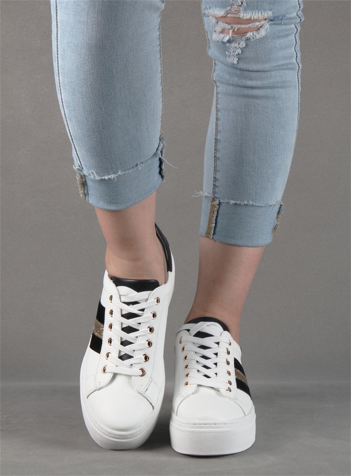 Women Sneakers White Shoes Luxury Design Casual Comfortable