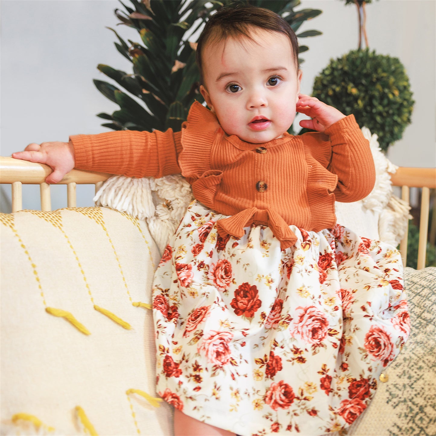 2pcs Baby Solid Ribbed Long-sleeve Ruffle Bowknot Floral Print Dress Set